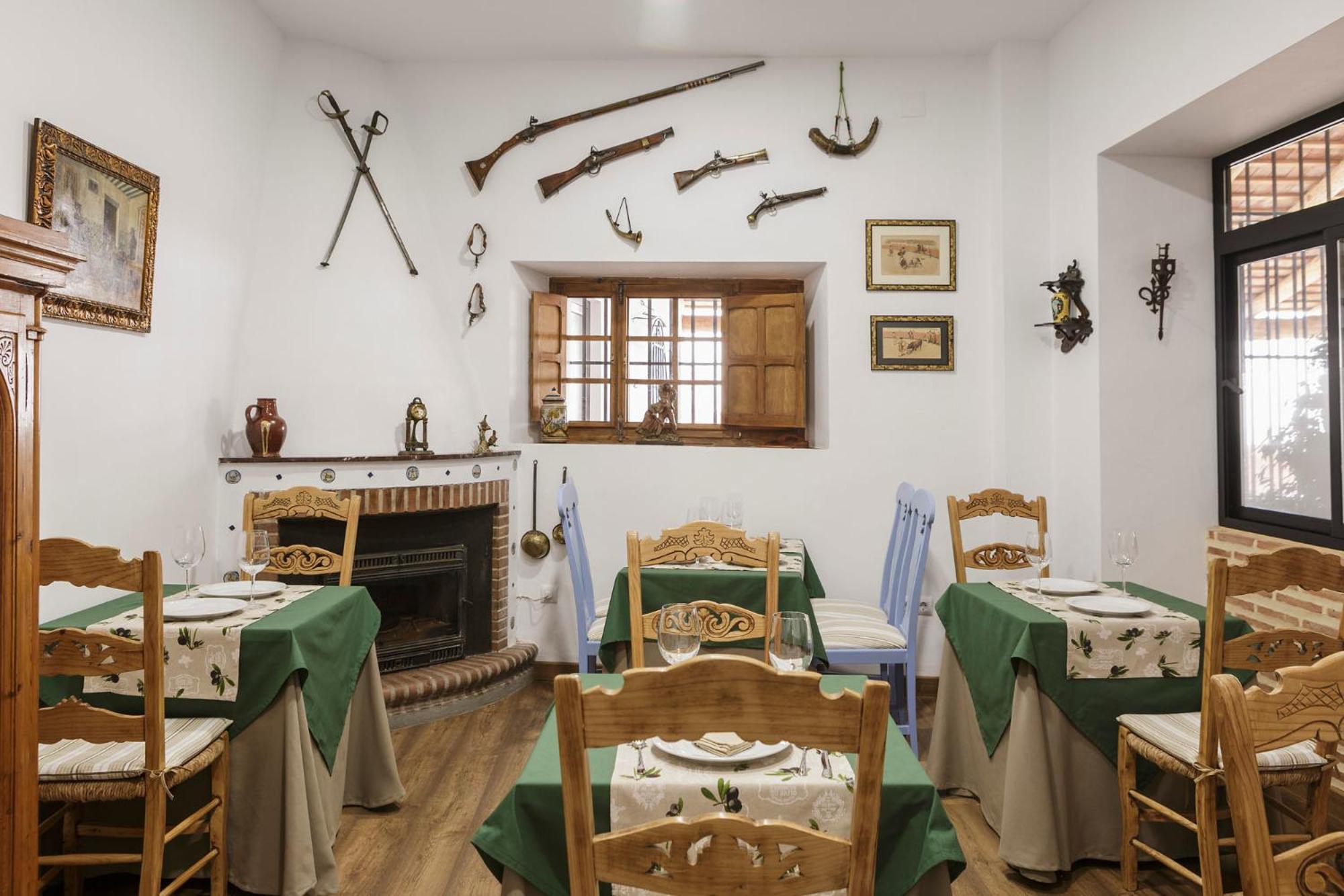Hotel Entreolivos El Pedroso Dış mekan fotoğraf